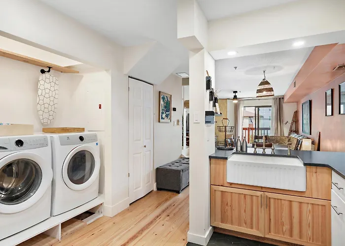Boho Bay View Townhome W 2 King Ocean City
