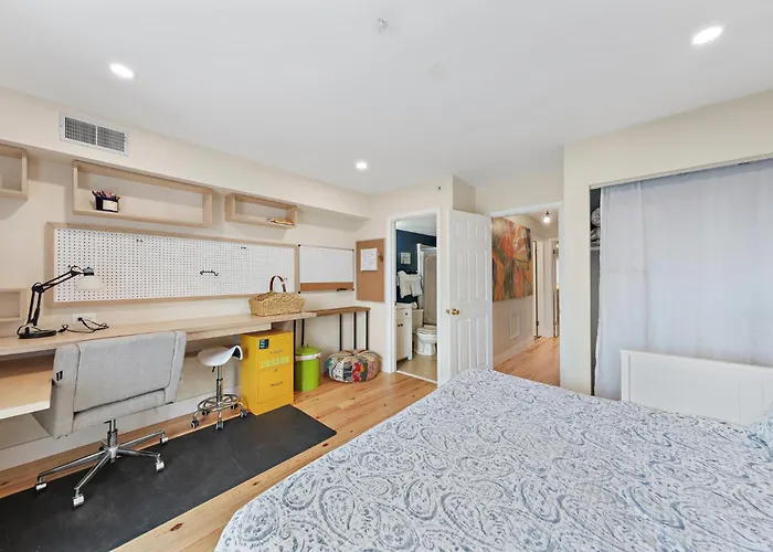 Boho Bay View Townhome W 2 King * Ocean City