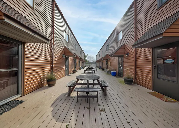 Boho Bay View Townhome W 2 King Hébergement de vacances *